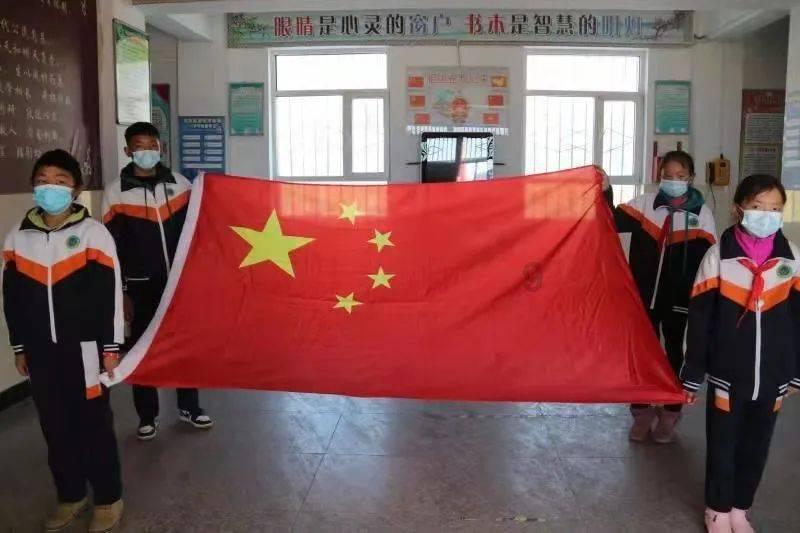 白鹿白月梵星剧透,红衣打戏好飒,清冷破碎感体现的淋漓尽致