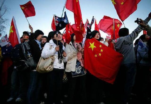 《中国日报》聚焦甘肃积石山县的AI训练师基地