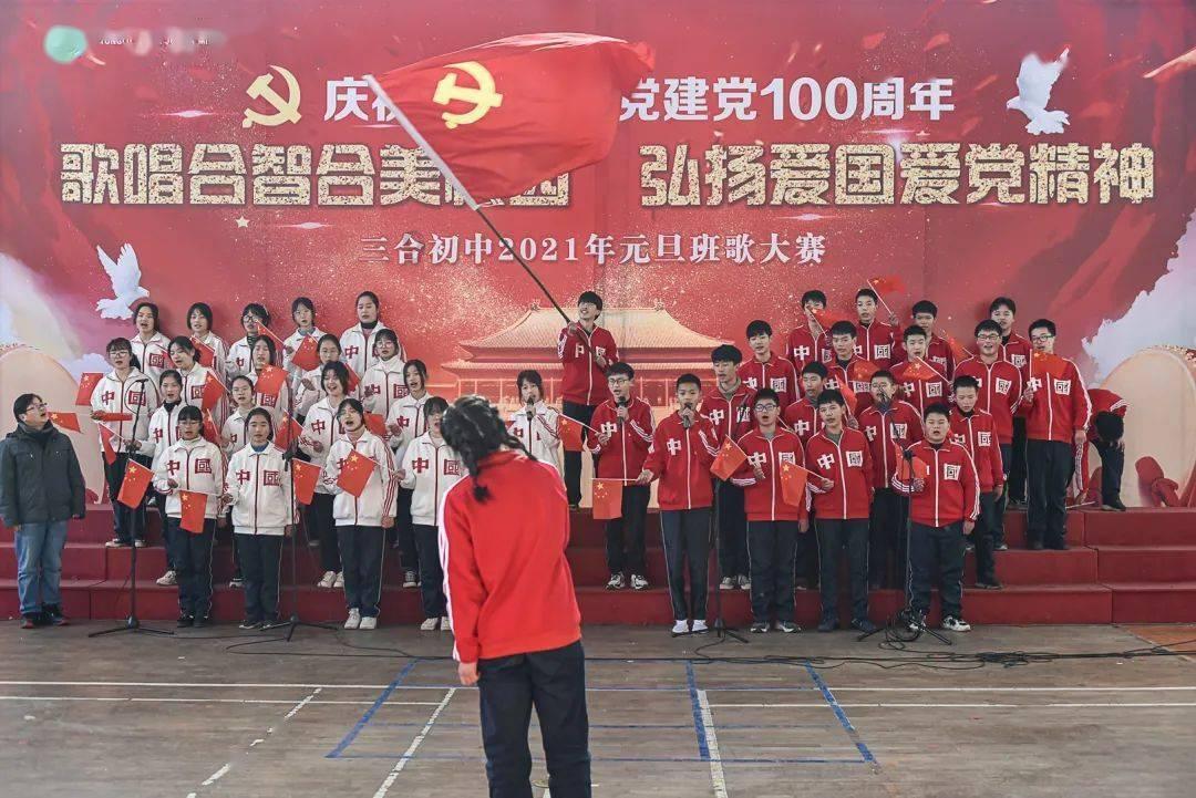 两会照相馆｜代表委员“打卡”两会照相馆