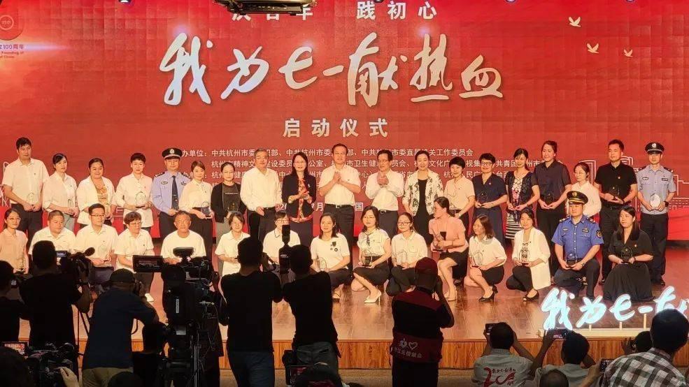 双子座?甚至还是ENFP!这位buff叠加的新东方人,在课上可太会“说”了!