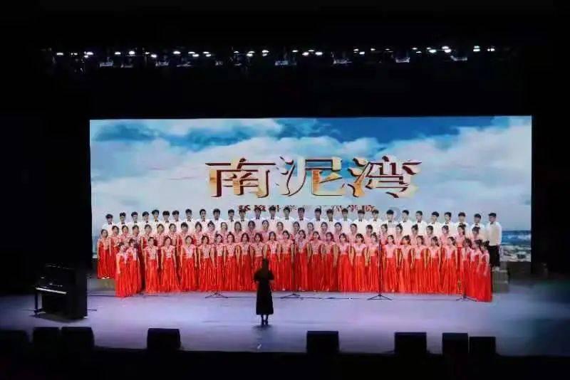 朱元璋问沈万三，桌上的猪蹄叫什么名？沈万三靠“3字”保住性命