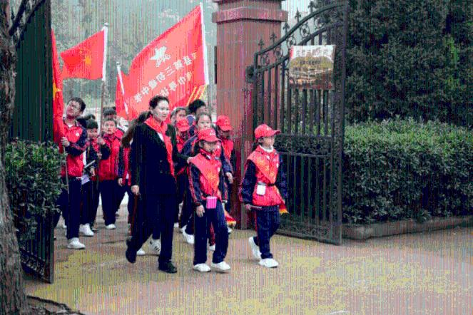 挫折教育应该有吗？如何做更恰当？