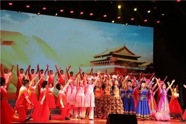 探索十大车载软件下载排行,发现无限精彩!