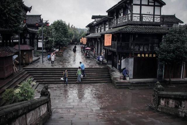 逃离未知丛林