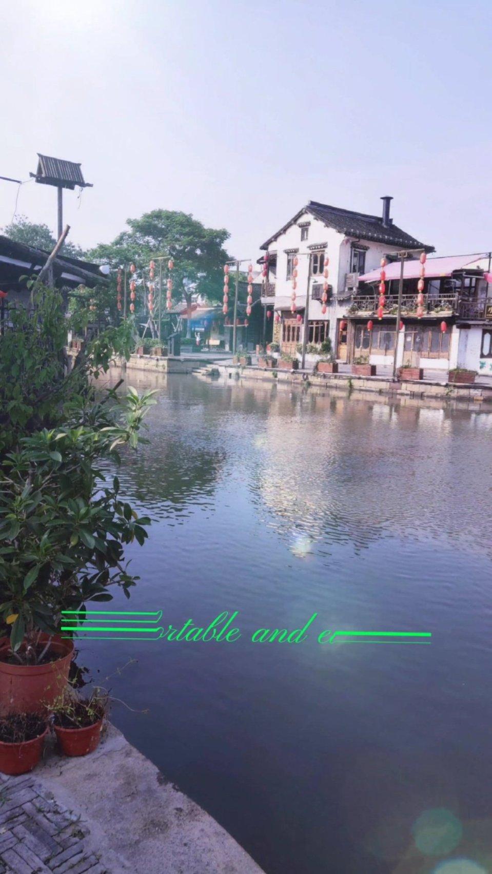 女孩巴厘岛度假