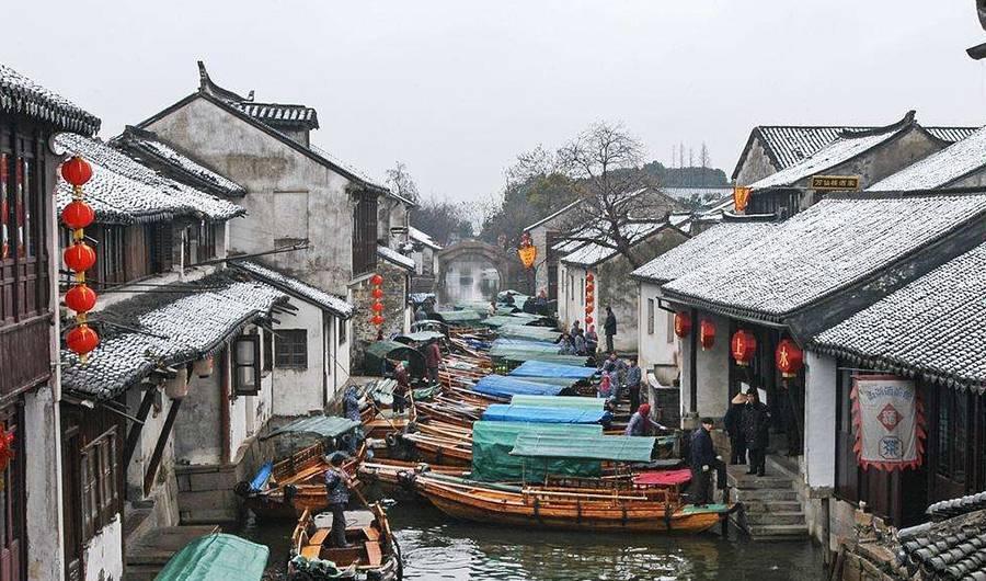 美联航四季报大致好于市场预期，股价盘后一度涨超7%