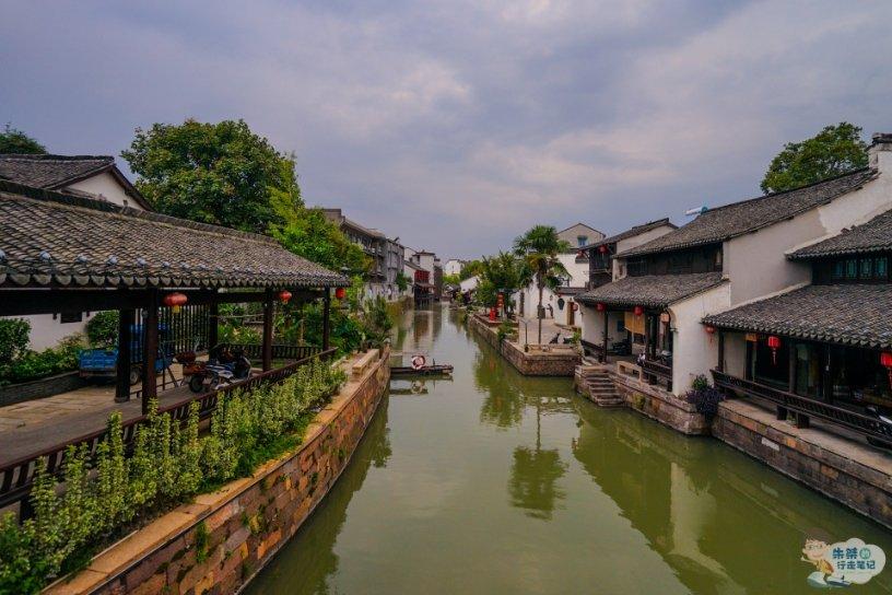 嫁大13岁名导被捧红,丈夫病逝后不愿再演戏,55岁至今未婚无儿女